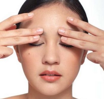 Massage dau xua tan met moi